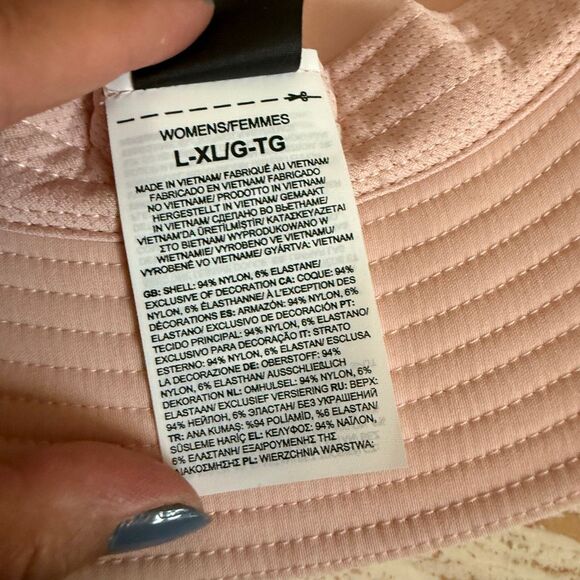 The North Face Class V Top Knot Bucket - Picture 10 of 11